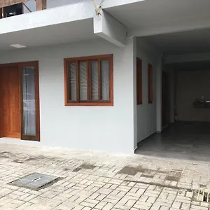  Casa de Férias Casa Aconchegante A 50m Da Praia! Brasil